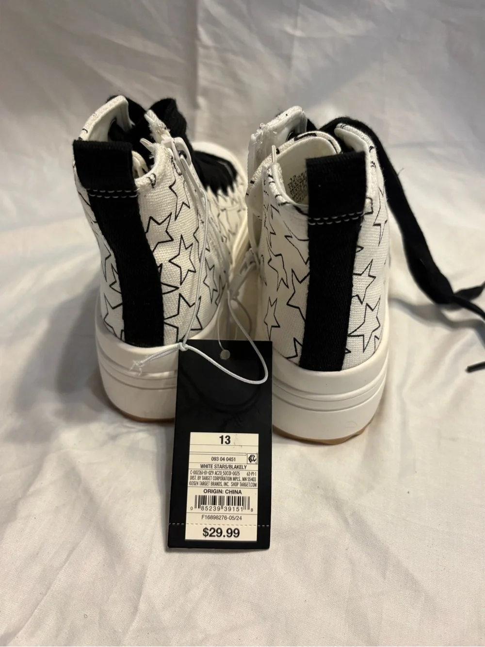 Kids High-Top Star Print Sneakers in White and Black